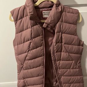 Mountain Warehouse vest jacket. Size US6